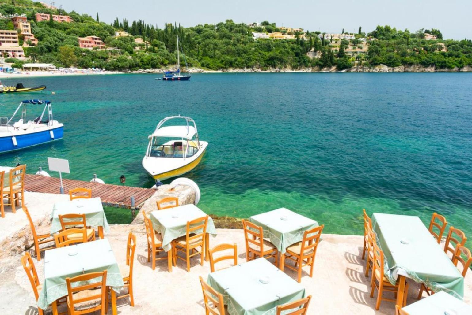Villa Konstantinos Katávolos 외부 사진