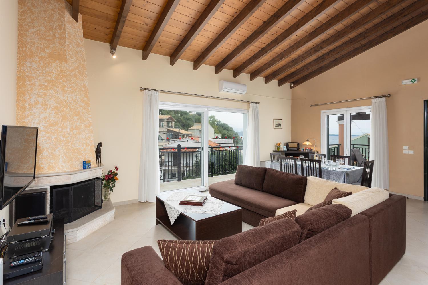 Villa Konstantinos Katávolos 외부 사진